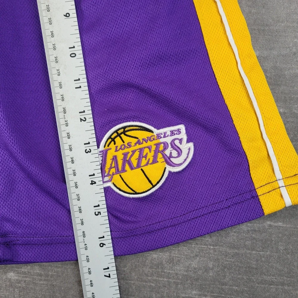 NBA Hardwood Classics Los Angeles Lakers‎ Mesh Basketball Shorts Boys Med Purple